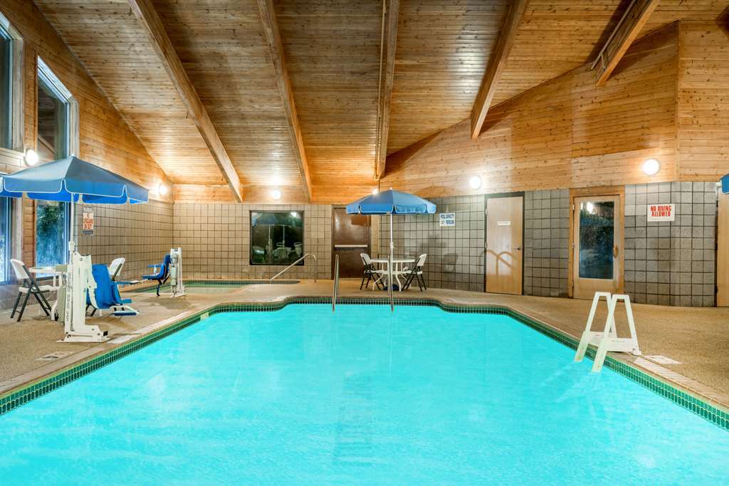 Moose Lake Lodge & Suites المرافق الصورة